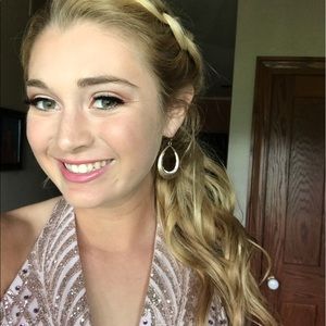 Meet your Posher, Kelsey